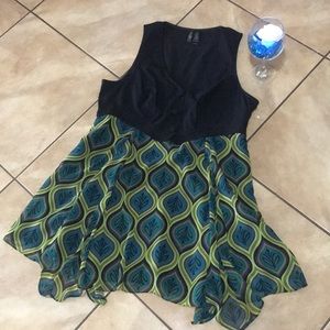 Bisou Bisou Black and Green Dress